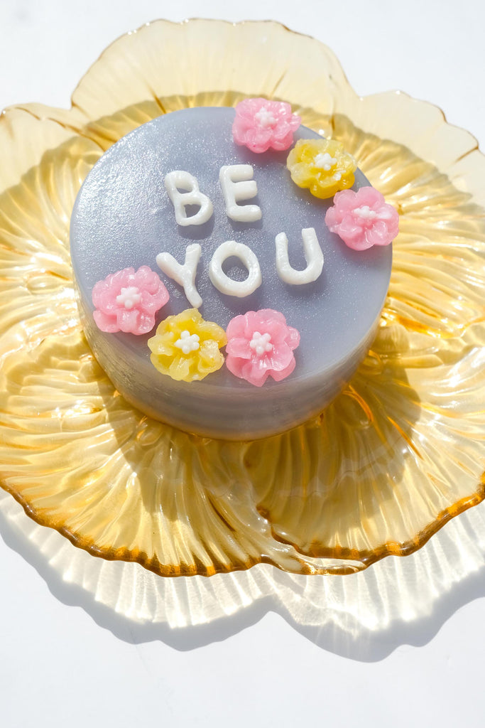 'Be You' Mini Butterfly Pea Kanomchan Cake